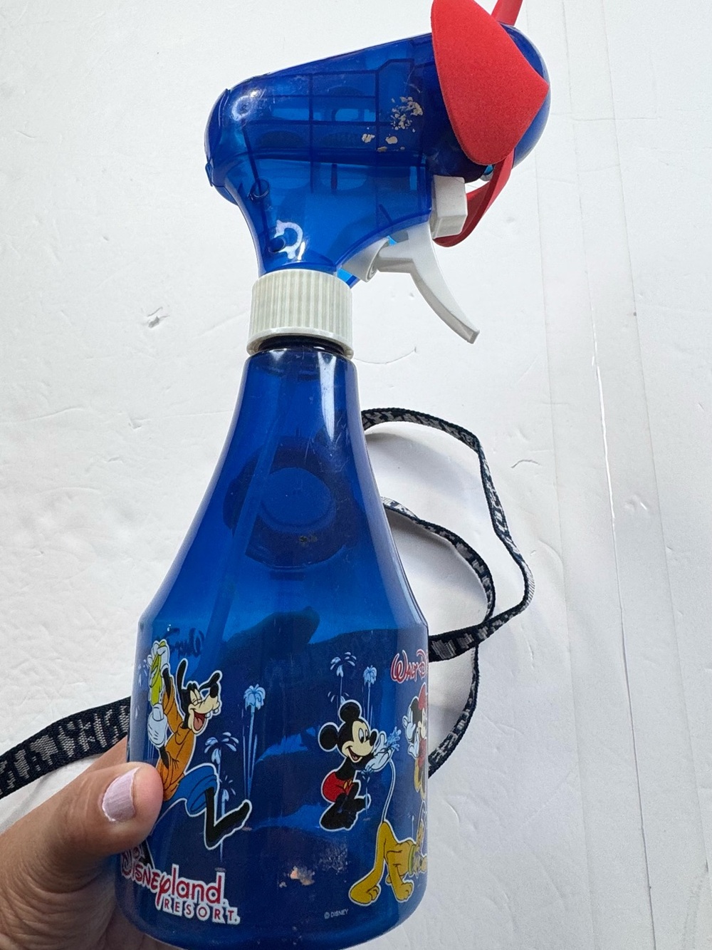 Disney Parks O2-COOL Misting Fan Water Bottle Mickey Minnie Disneyland Lanyard